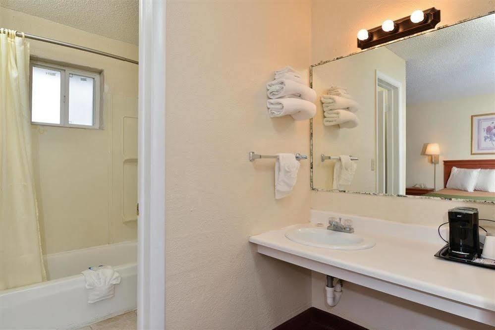 Americas Best Value Inn - Lebanon Exterior foto